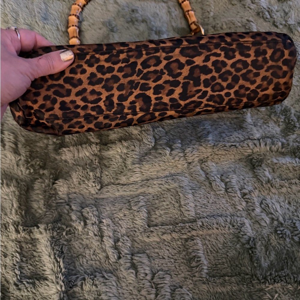 Plineo Visona Leopard Print Handbag with Bamboo Handle - Picture 8 of 10